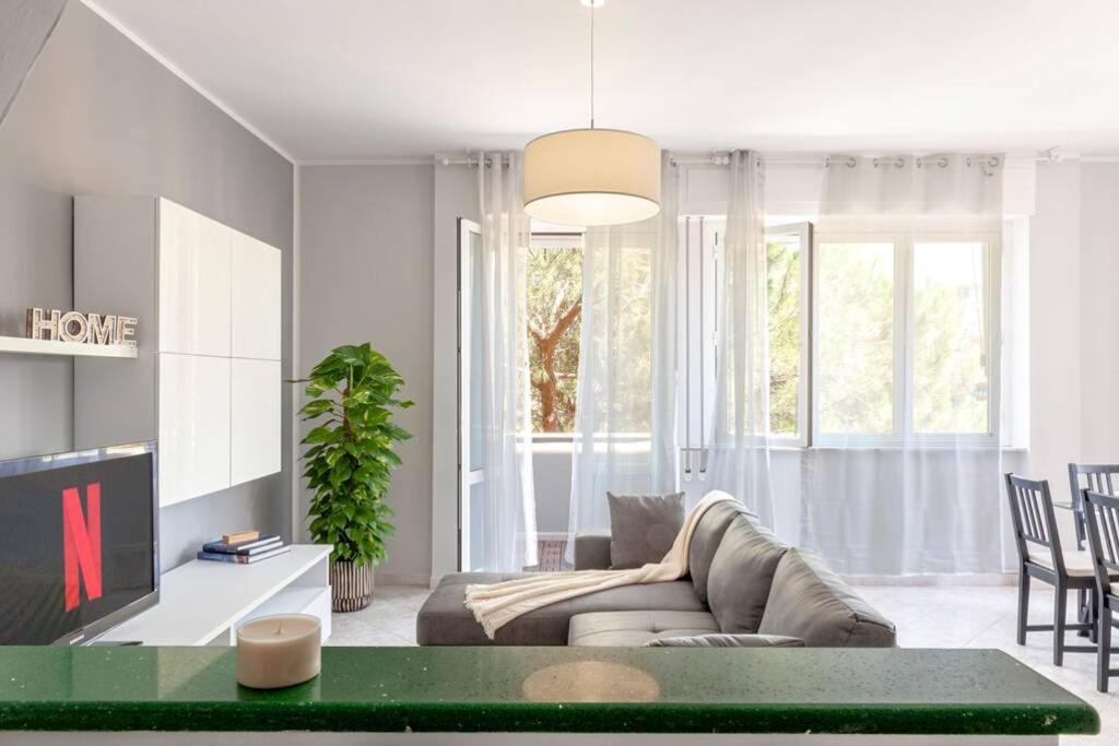 Free Parking Appartamento 5 Stelle Elegante Con Suite Livorno Exterior photo