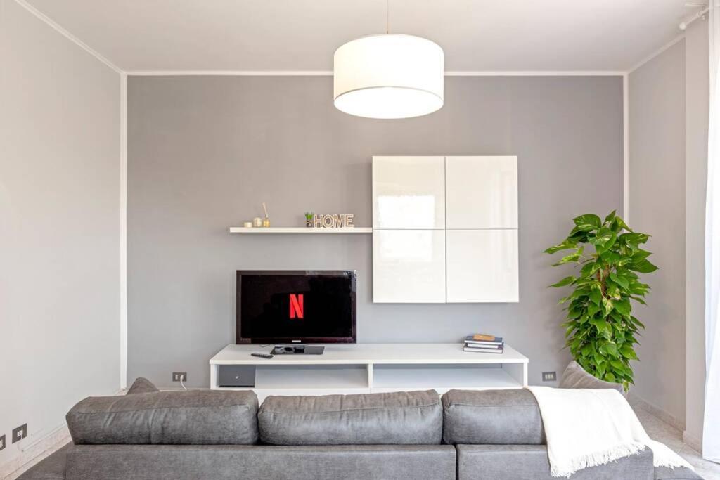 Free Parking Appartamento 5 Stelle Elegante Con Suite Livorno Exterior photo
